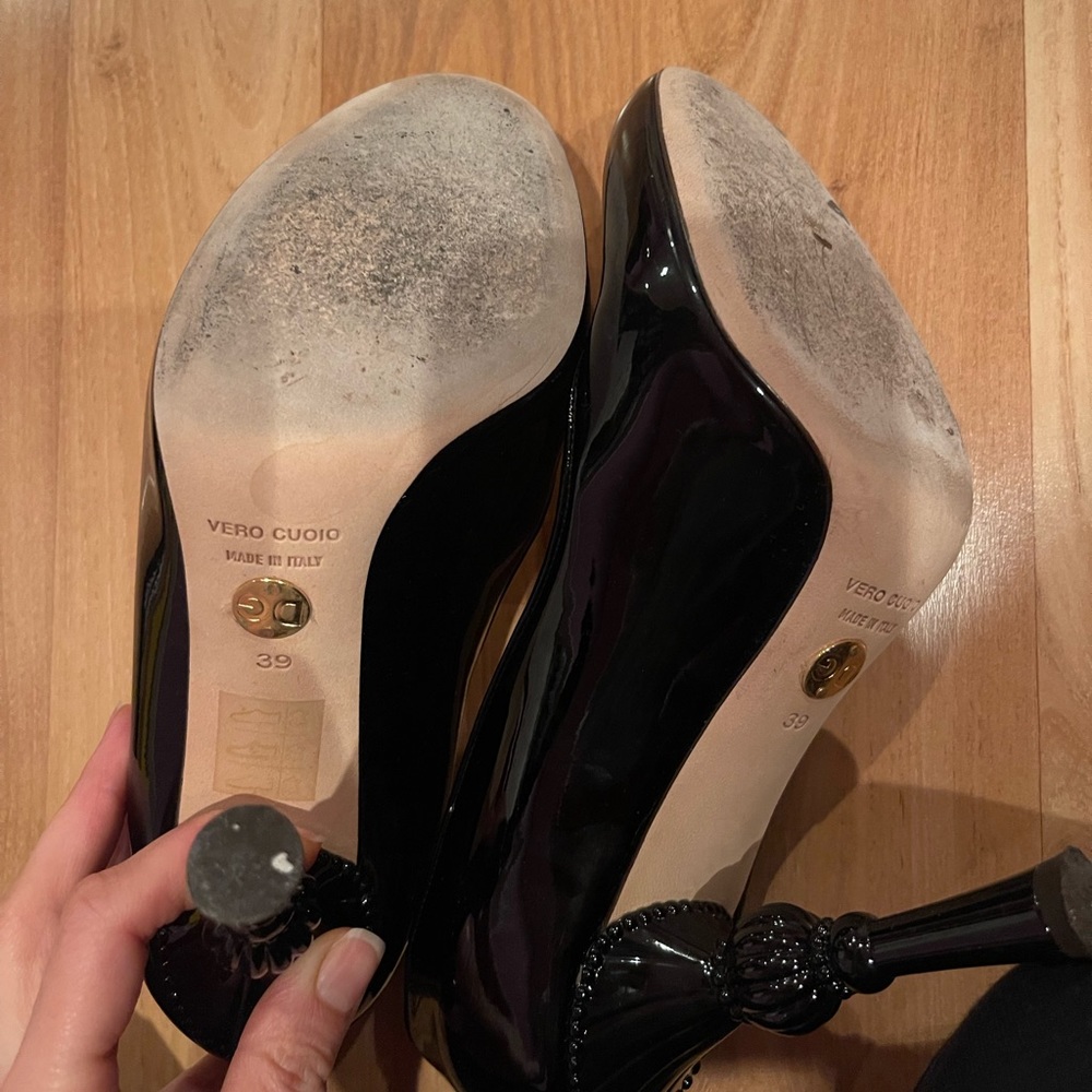 Dolce & Gabbana patent leather heels - Picture 8 of 8